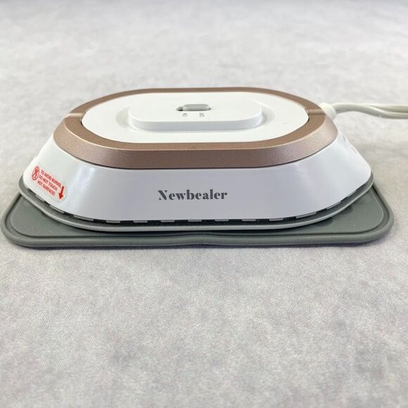Newbealer Travel Iron Mini Iron with Dual Voltage-220V/120V Compact Dry Iron - Picture 2 of 10